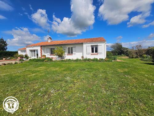 Saint-Jean-de-Monts Casa | Gîte familial avec jardin privé et barbecue près de La Barre-de-Monts - FR-1-426-104