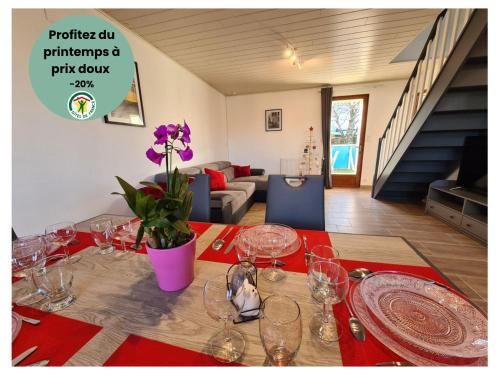 Segry Casa | Gîte familial avec piscine partagée, terrasse et WiFi - FR-1-591-635