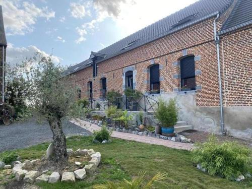 Villers-Pol Casa | Gîte familial tout inclus avec cour, terrasse et équipements équestres, proche du Parc Naturel de l'Avesnois - FR-1-510-190