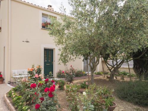 Saint-Philbert-de-Grand-Lieu Casa | Gîte Confortable entre Nantes et la Mer avec Parking Sécurisé et Coin Détente Privé - FR-1-306-885