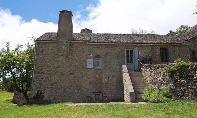 Saint-Pierre-des-Tripiers Casa | Gîte La Fontaine 2/3 persons