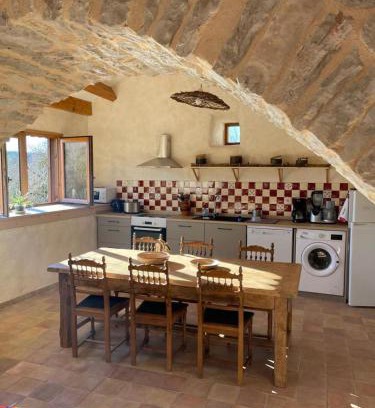 La Tieule Casa | Gîte Gîte Aulas 2/4 personnes