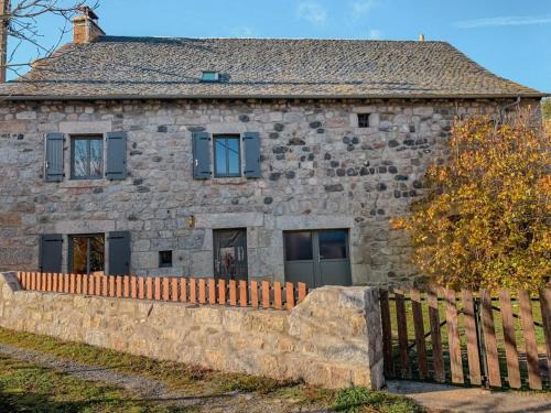 Nasbinals Casa | Gîte Gîtes de France 6/7 personnes à Baboyères