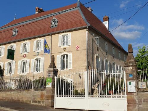 Mersuay Casa | Gîte historique spacieux pour 12 pers, proche nature - FR-1-583-384