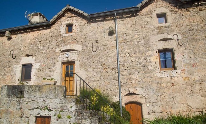 La Canourgue Casa | Gîte la Bergerie au Domal