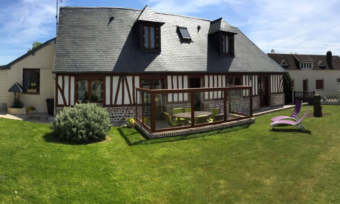 Criquetot-lʼEsneval Casa | Gîte la Criquetotaise 6 personas en un pueblo cerca de Etretat