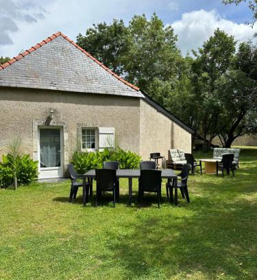 Bazouges-sur-le-Loir Casa | Gîte la grande racinaie