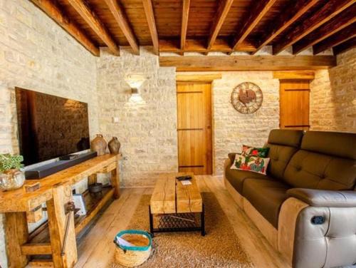 Colombe-la-Fosse Casa | Gîte La Remise