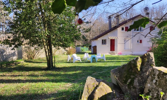 Noisy-sur-Ecole Casa | Gîte La Rochetine ( forêt des 3 pignons )