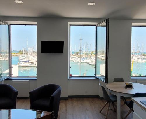 Saint-Vaast-la-Hougue Apartamento | Gîte la rose des vents N 1