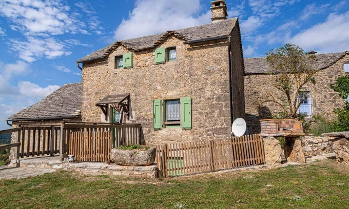 Massegros Causses Gorges Casa | Gîte La Vieille Ecole at Le Bruel des Vignes