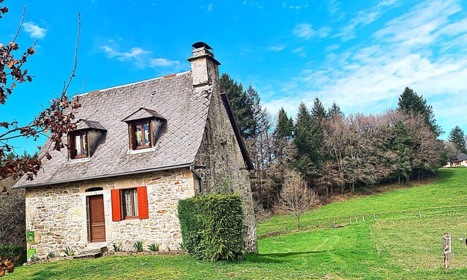 Hautefage Casa | House LAROCHE
