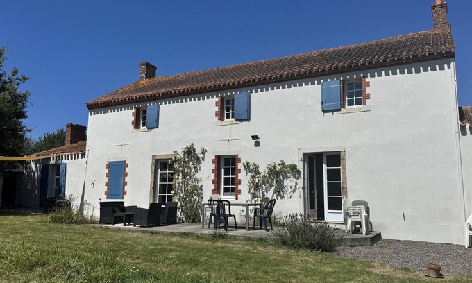 Saint-Julien-des-Landes Chalet De Esquí | Gîte Les Fragonnettes
