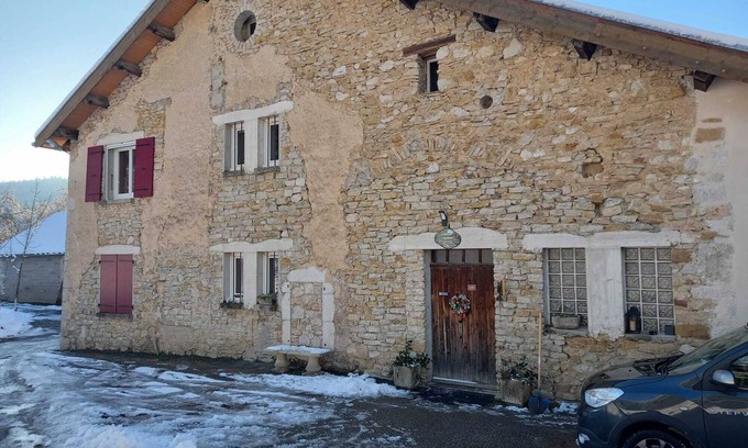 Saint-Martin-en-Vercors Apartamento | Gîte le Tilleul