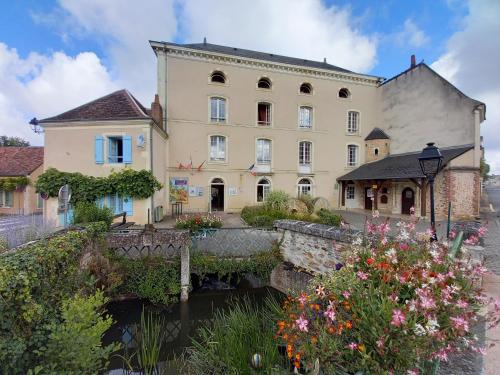Mezieres-en-Brenne Casa | Gîte le Moulin
