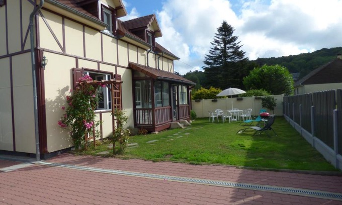 Etretat Casa | Gîte Le Petit Chalet avec parking gratuit