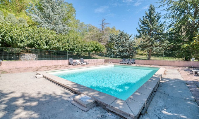 La Cassaigne Cabaña | Gîte le rosier - Farm Cottage "la capelle"
