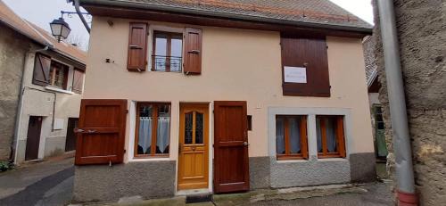 Mens Casa | Gîte les Dames - Mens