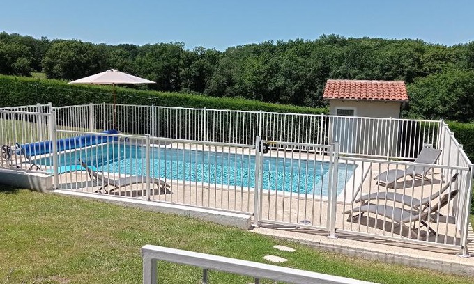 Eyzerac Casa | Gîte les Grésilles