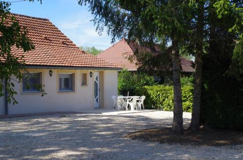 Frontenard Casa | Gîte Les Grands Prés