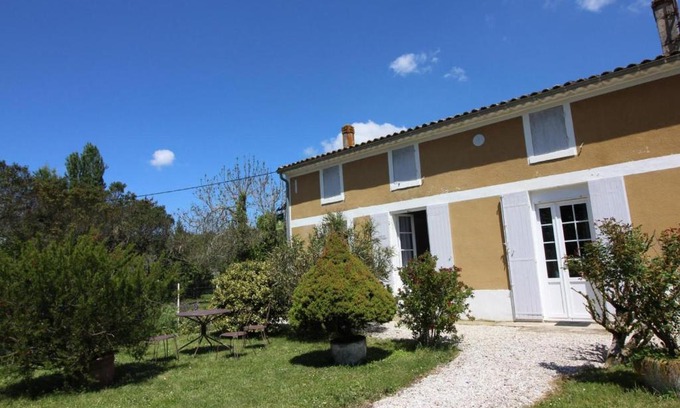 Lesparre-Medoc Casa | Gîte Lesparre-Médoc, 2 pièces, 2 personnes - FR-1-440-167