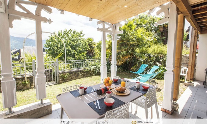 Argeles Gazost Apartamento | Gîte Maison Planté A1. Hautacam view