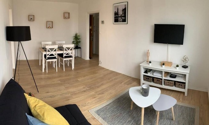 Yutz Apartamento | Ático-Apartamento-Baño en la habitacion-Balcón