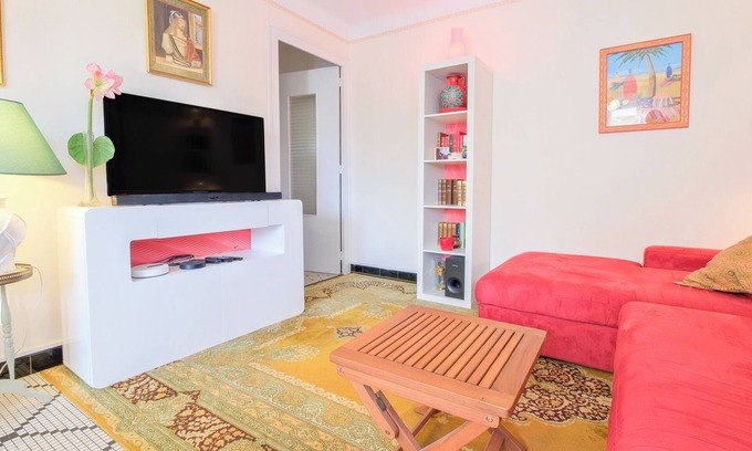 Boulazac-Isle-Manoire Apartamento | Apartamento 'Gîte De Monplaisir' con jardín privado y Wi-Fi