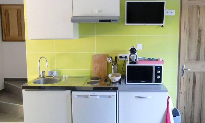 Cereste Apartamento | Gîte Nature en Luberon - LE Mazet
