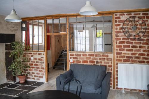Artonne Apartamento | Gîte PMR - Le petit atelier de Marius