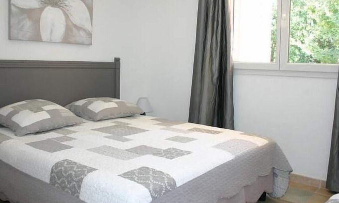 Roquebrune-sur-Argens Cabaña | Gîte-Baño Privado-Gîte Amandier