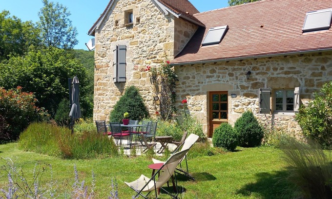 Frontenac Cabaña | Gîte Quercy, encanto auténtico, gran confort, jardín maduro, piscina natural.