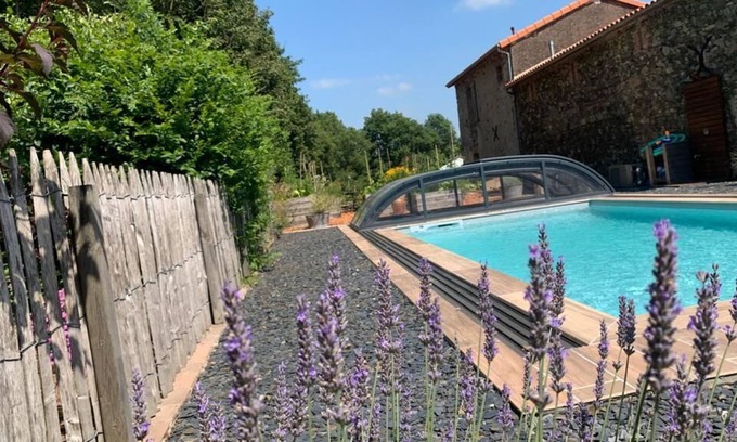 Toutlemonde Casa | Gîte rental 8 people 4 bedrooms Swimming pool Furnished tourist accommodation 4 *