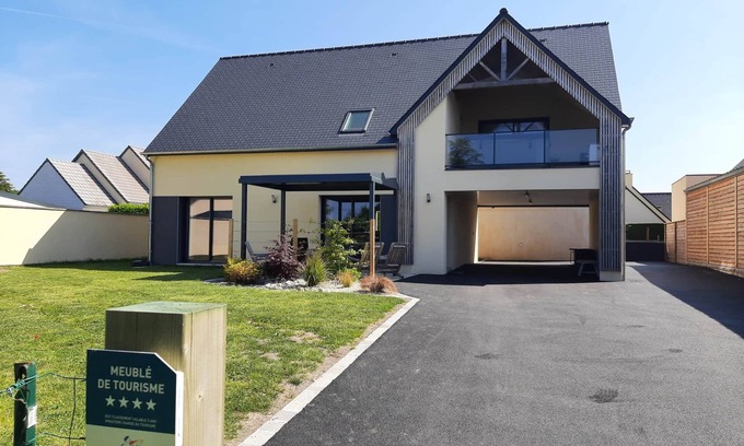 Genets Casa | Gîte-SPA - Au Pied de la Baie
