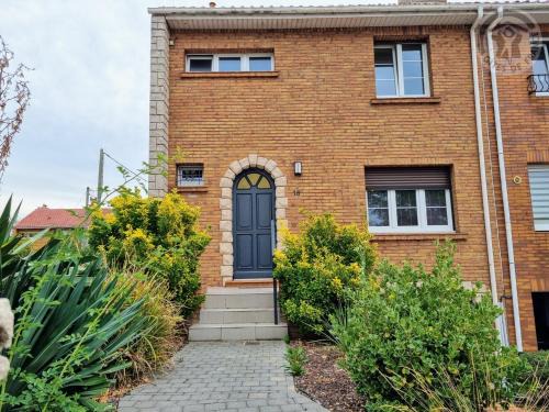 Dunkirk Casa | Gîte spacieux à 700m de la plage avec jardin, terrasses et garage - Malo-les-Bains, Dunkerque - FR-1-510-212