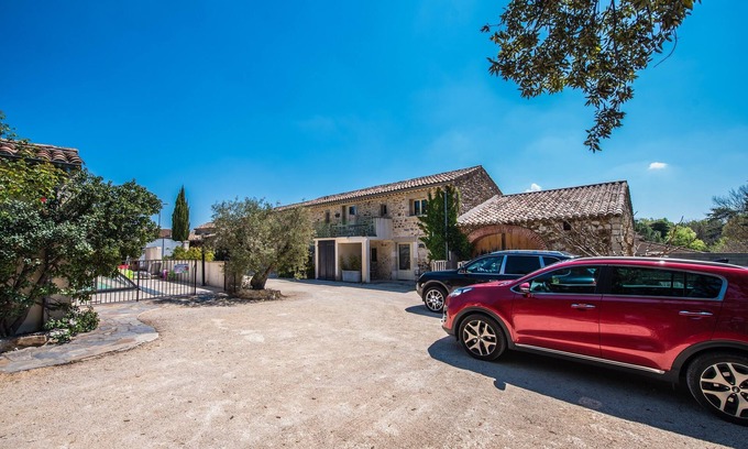 Allegre Les Fumades Casa | Gîte Standing Dans un mas Avec Piscine Balnéo