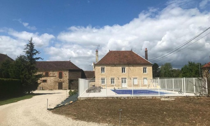 Thieffrain Casa | Gîte Thieffrain, 7 pièces, 14 personnes - FR-1-543-175