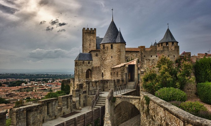 Albieres Casa | Casa rustica con vistas panoramica cerca de los castillos cathares
