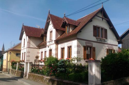 Kintzheim Apartamento | Gîtes au pied du Haut-Koenigsbourg