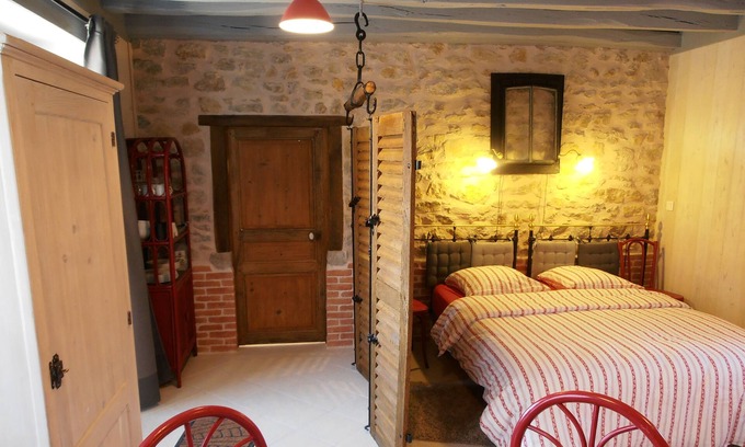 Decize Cabaña | Alojamiento, Casita, casa de huéspedes, bicicletas de origen, DECIZE