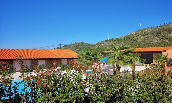Armamar Cama Y Desayuno | Gójín Casa Rural en Armamar