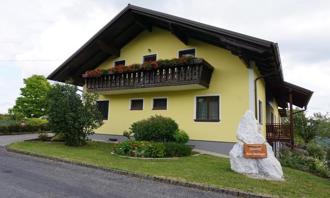 Wald Casa | Gölsenhof - Fam. Büchinger