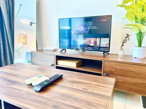 Shah Alam Apartamento | G 1-5pax Cozy Home Trefoil Setia Alam 100mps Wifi & TV SCCC