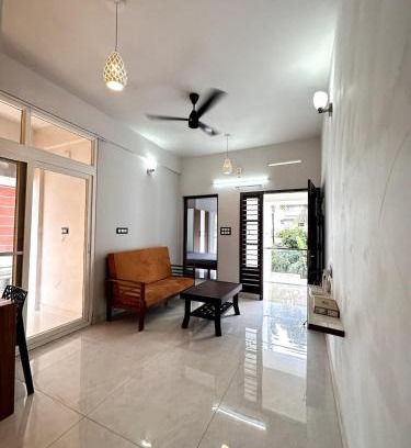 Thiruvananthapuram Apartamento | G 5 Gayathri Enclave 2 Bedroom Fully Furnished Apt