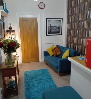 South Cliff Apartamento | G&T Apartment