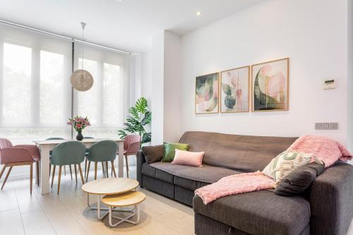 La Roqueta Apartamento | G&V APARTMENTS CLOSE to CENTER