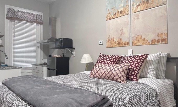 Fan District Casa | G1 central location museums FREE PARKING
