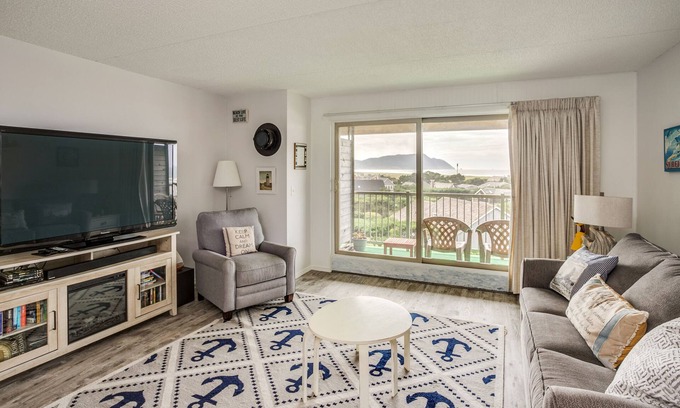 Gearhart Condominio | Condominio recientemente renovado con vista al mar / Sin tarifas de limpieza