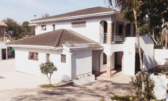 KwaDukuza Casa | Gabade Guest House