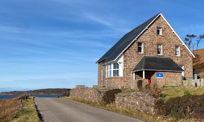 The Hebrides Hostal | Gairloch Sands Youth Hostel